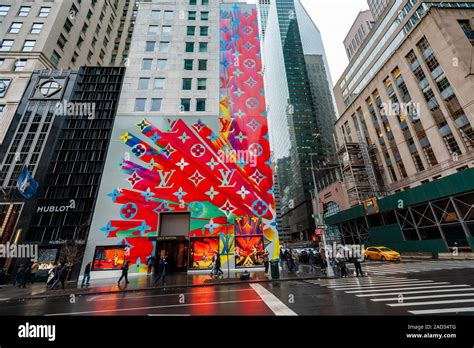 louis vuitton flagship store new york|louis vuitton outlet in nyc.